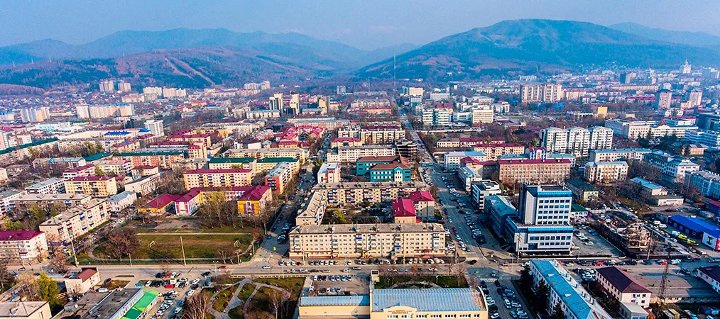 Работа в Южно-Сахалинске: заводы, фабрики, РЖД и другие предприятия